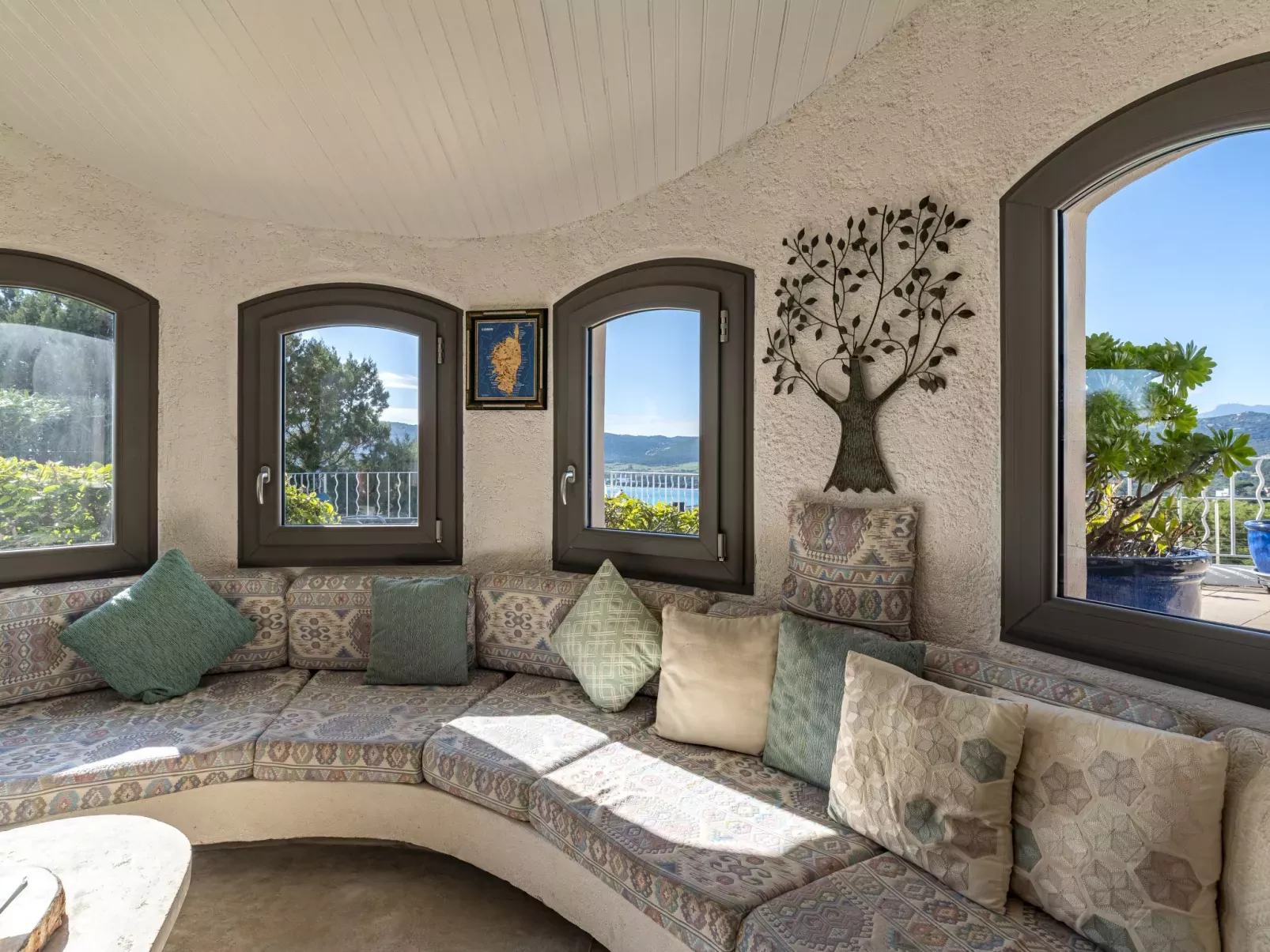 Villa Sallena-Inside