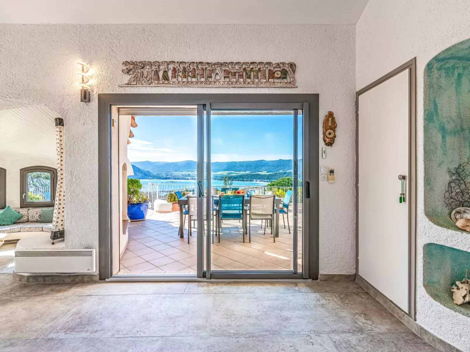 Villa Sallena-Inside