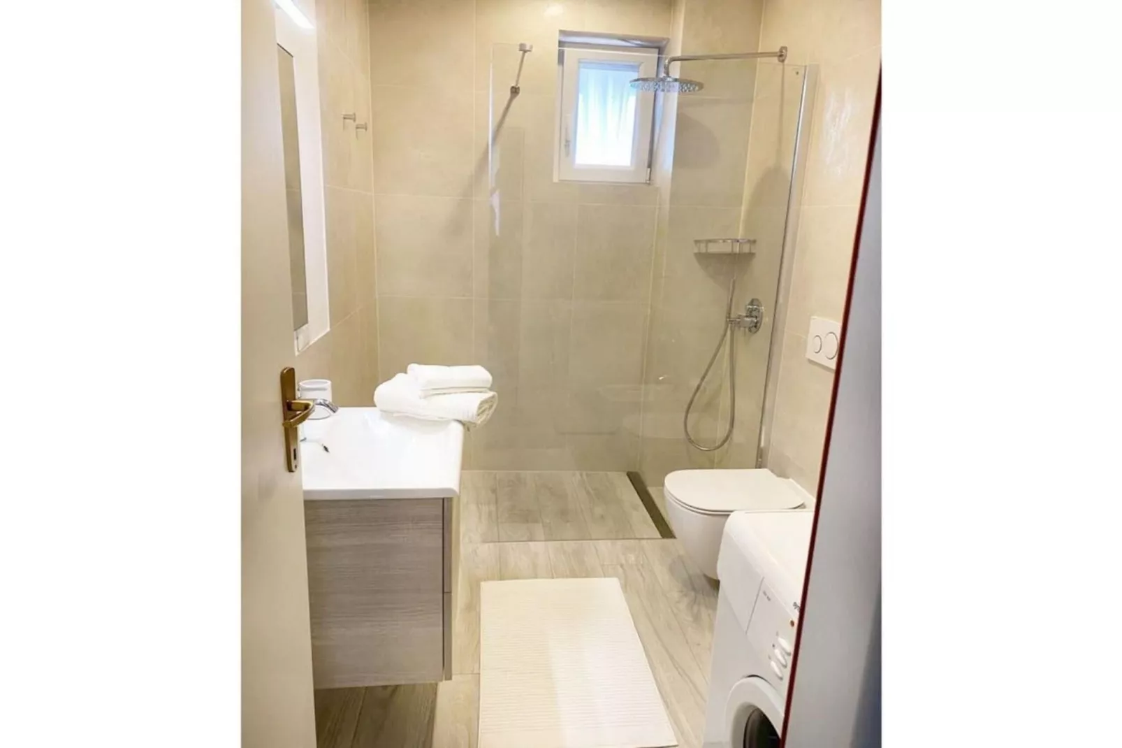 Apartment Rosa-Bathroom