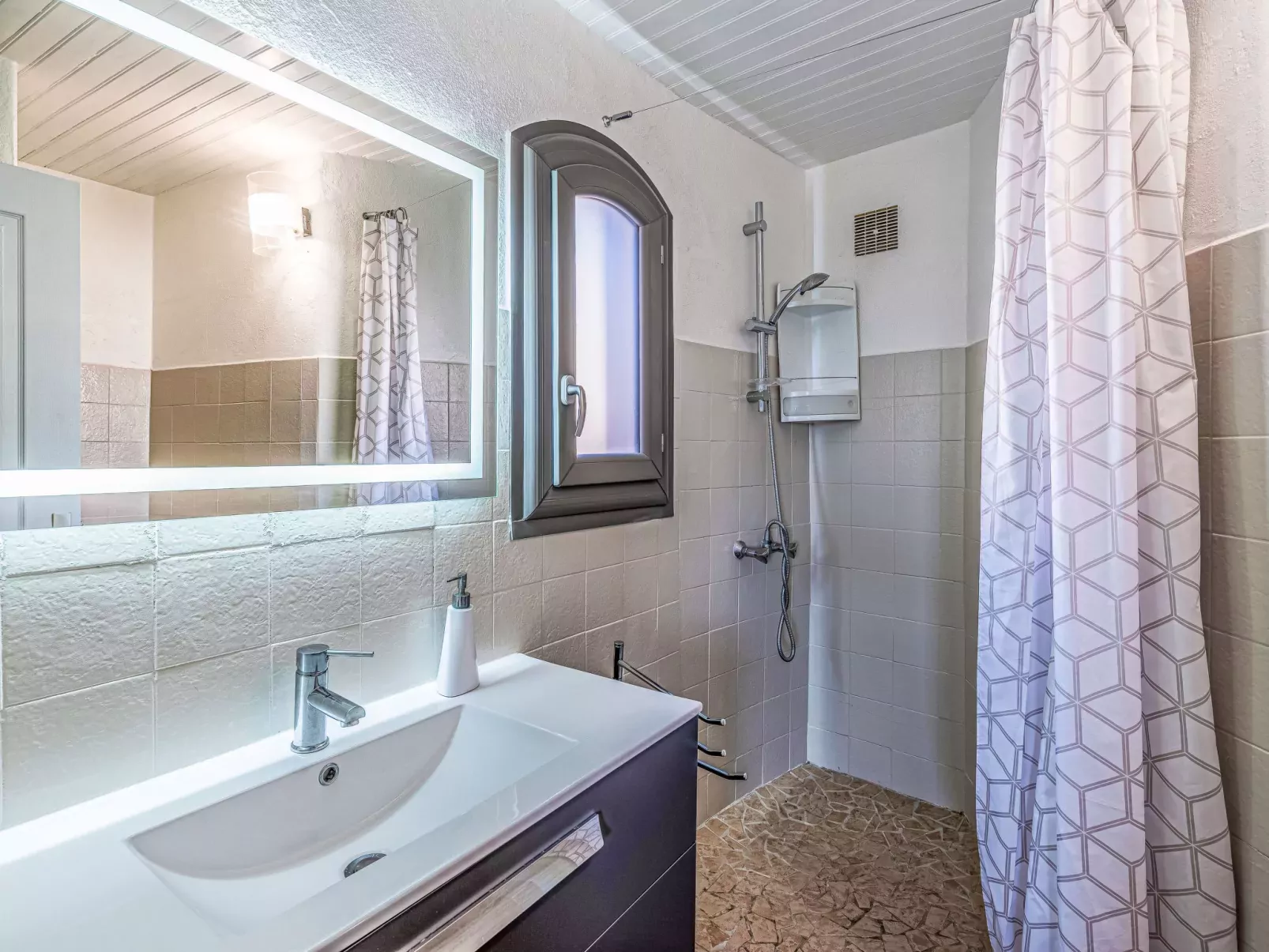 Villa Sallena-Inside
