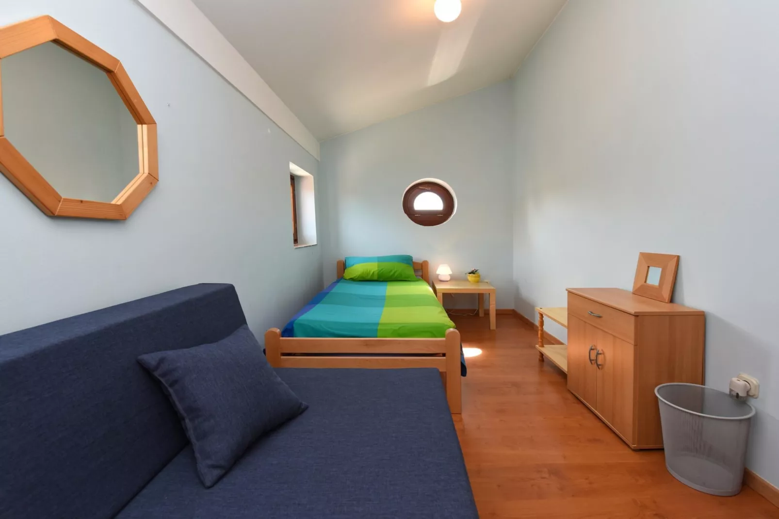 Cherry House-Bedroom