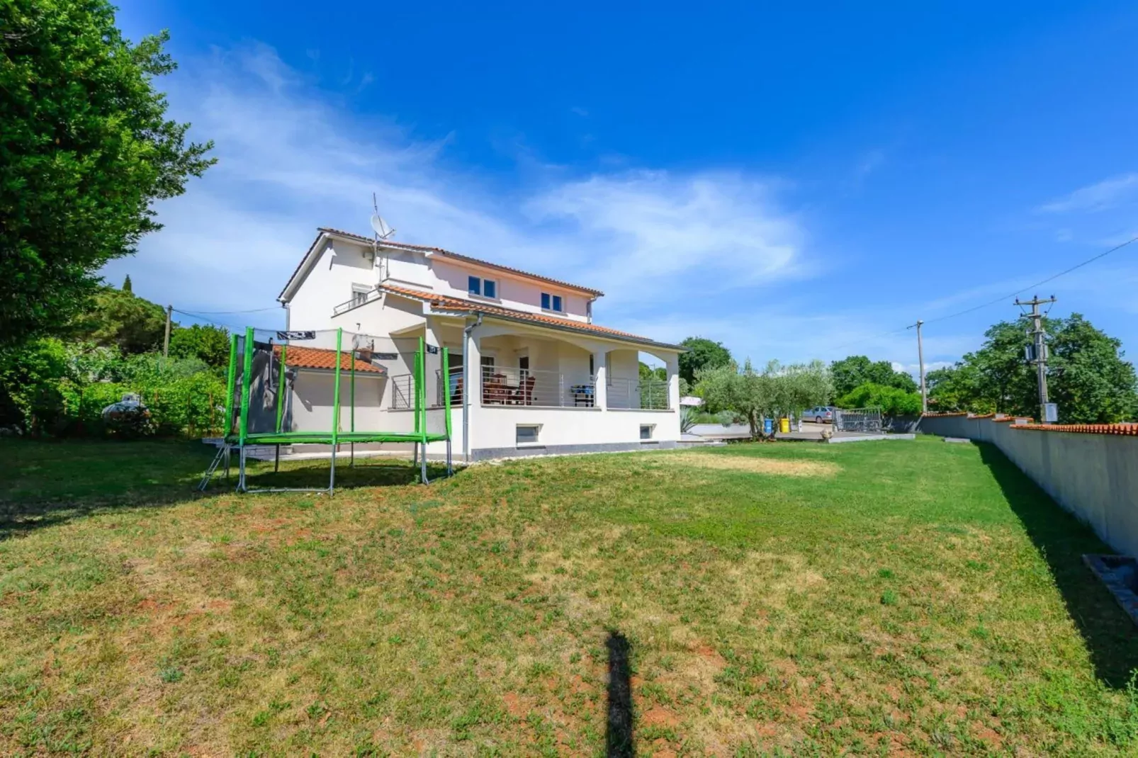 Villa Elisa-Gärten Sommer