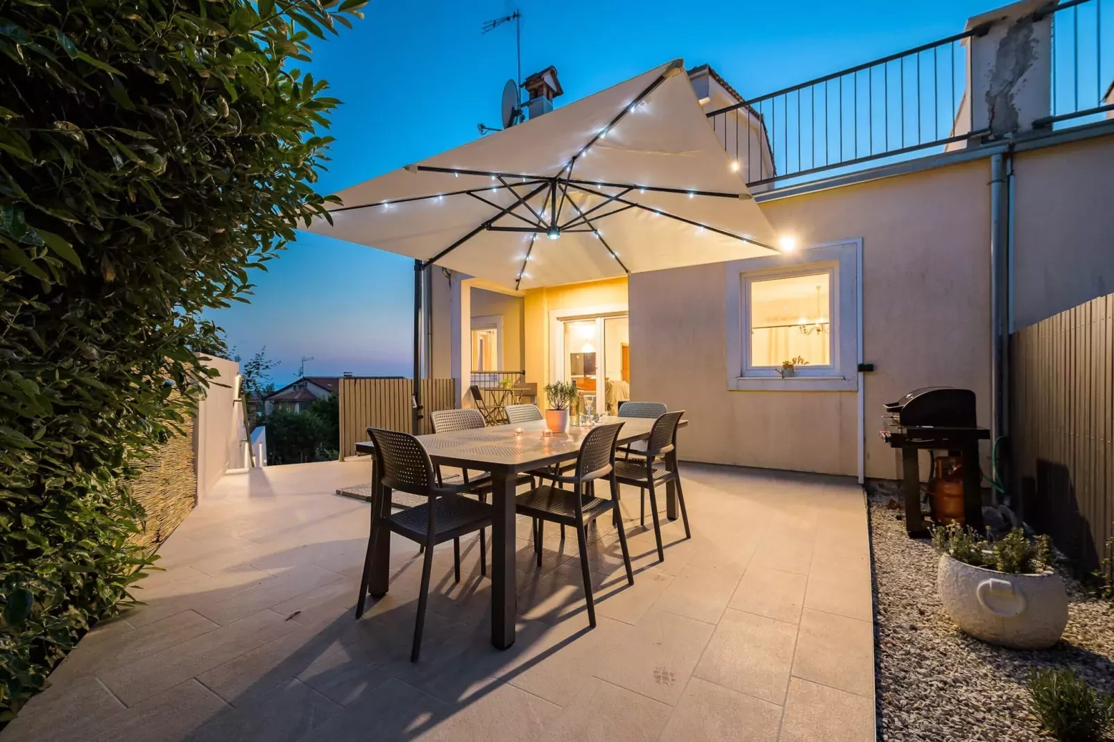 Villa Zaza-Terrassenbalkon