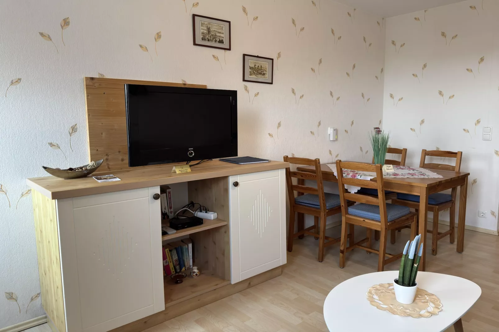 Wildgans 1-Living room