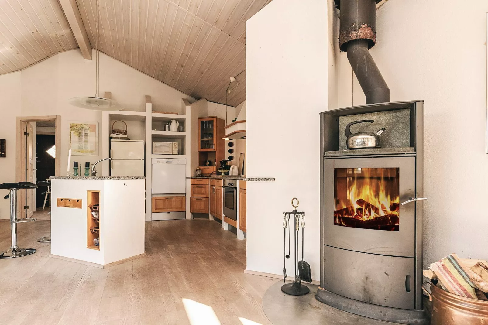 6 person holiday home in Spøttrup-Indoor