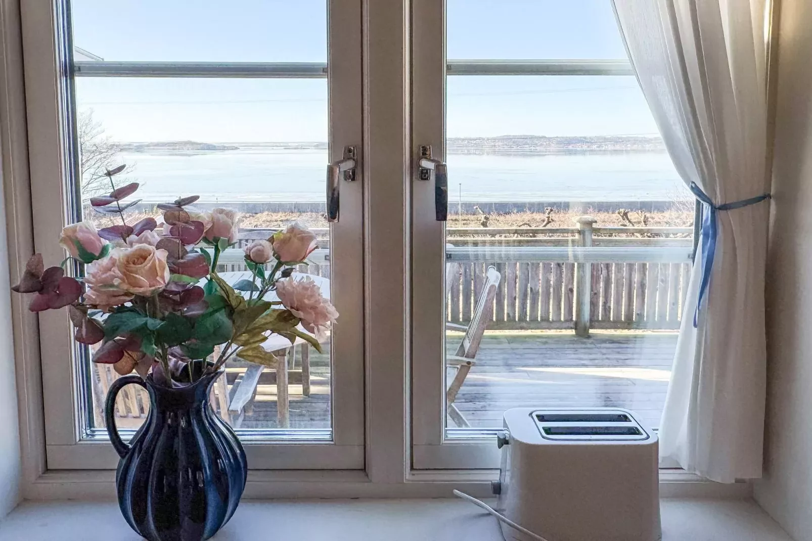 4 star holiday home in STENUNGSUND-Indoor