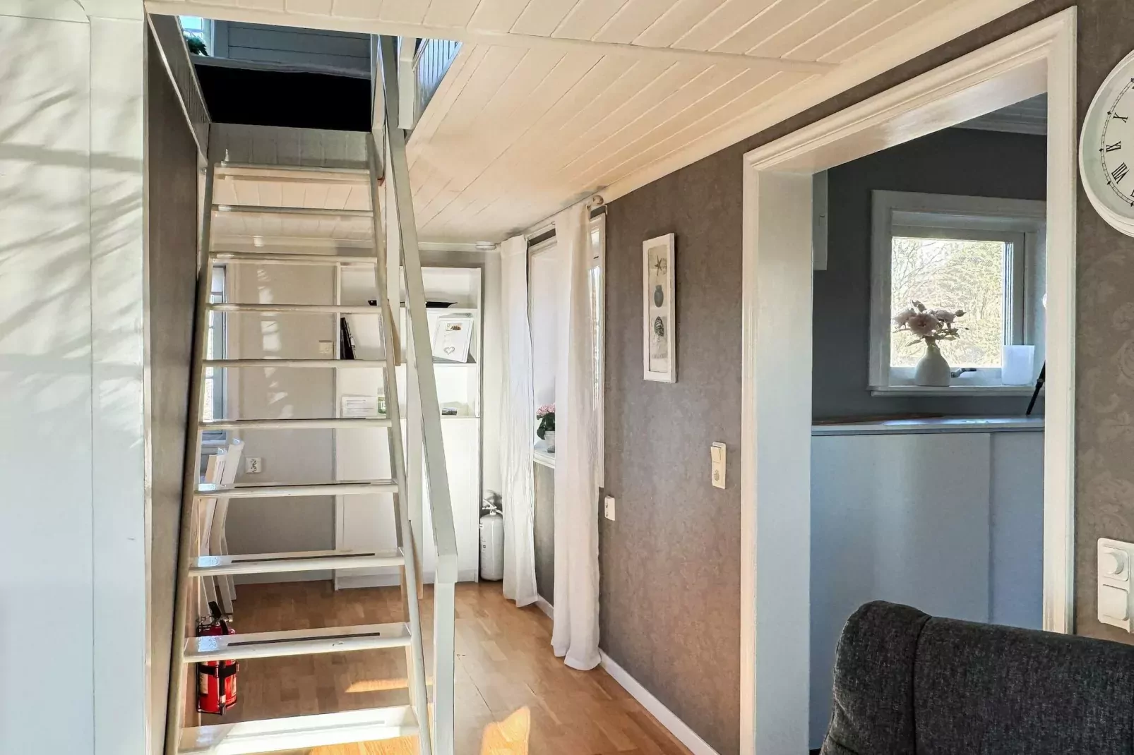 4 star holiday home in STENUNGSUND-Indoor