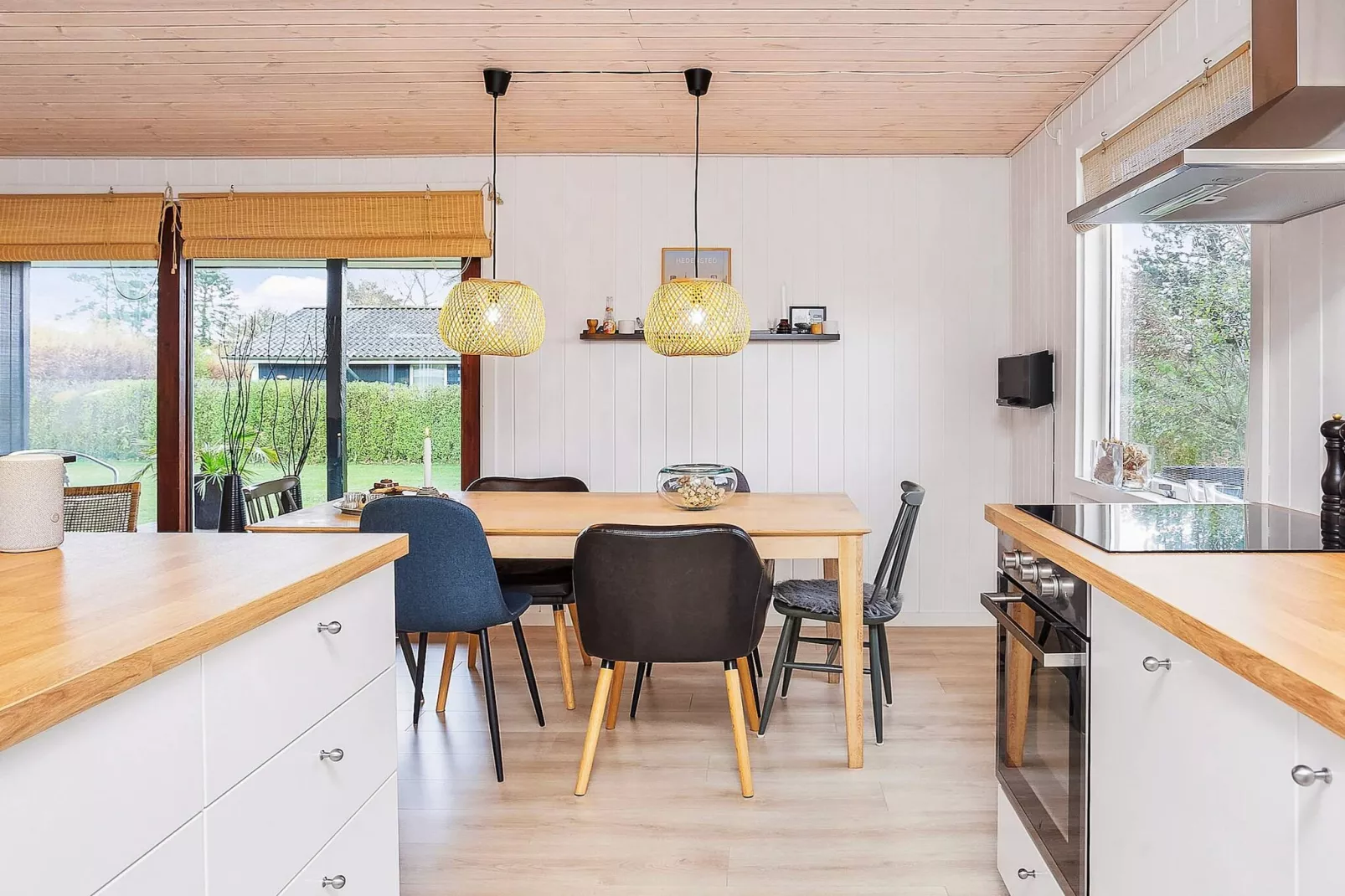 6 person holiday home in Juelsminde-Indoor