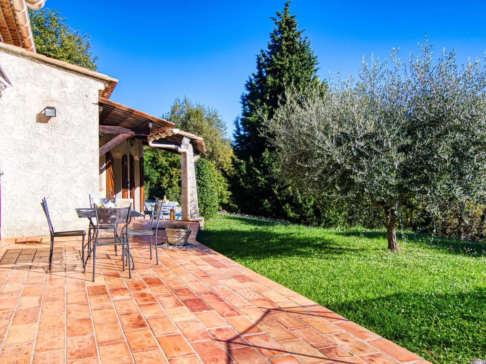 VIlla Camille-Outside