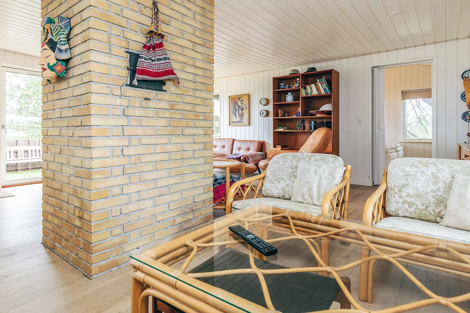 6 person holiday home in Pandrup-Indoor