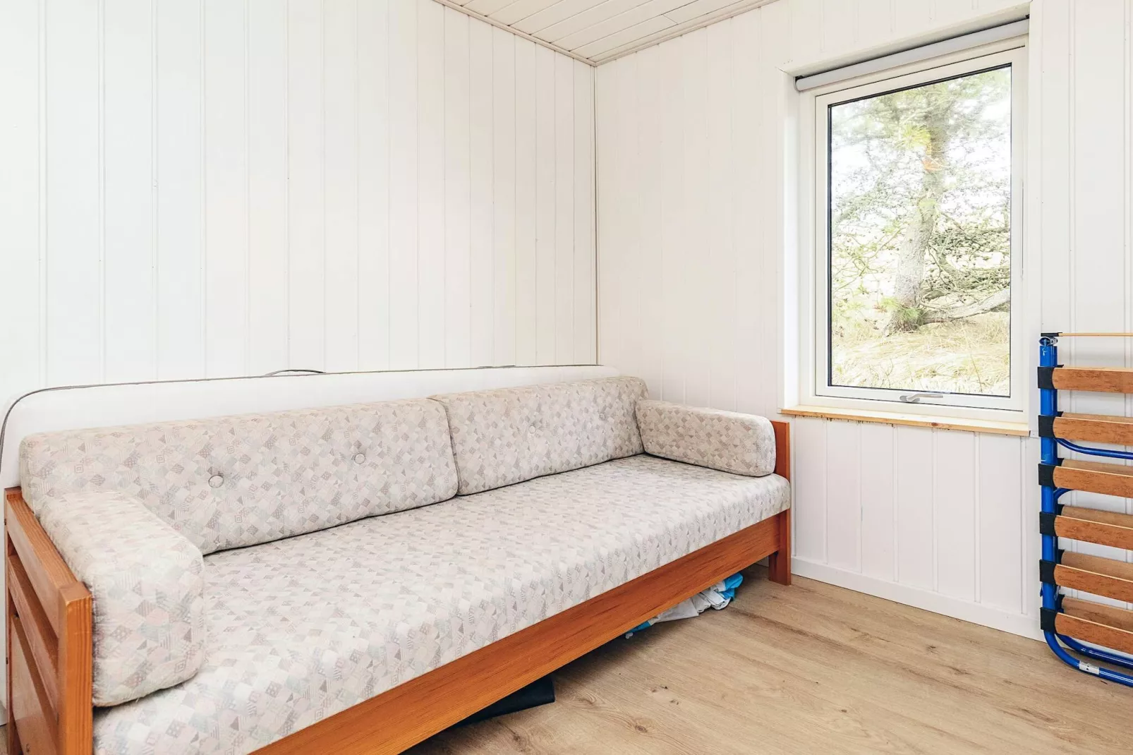 6 person holiday home in Pandrup-Indoor