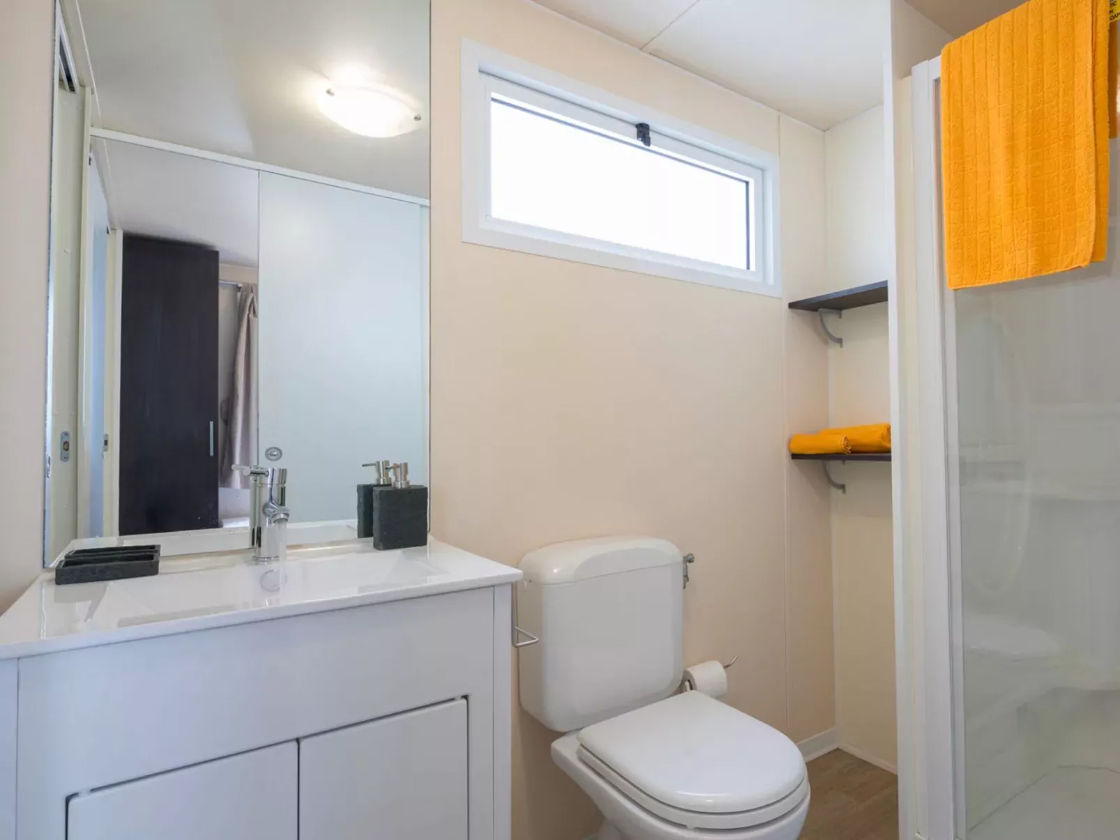 Camping Village Baia Blu La Tortuga-Inside