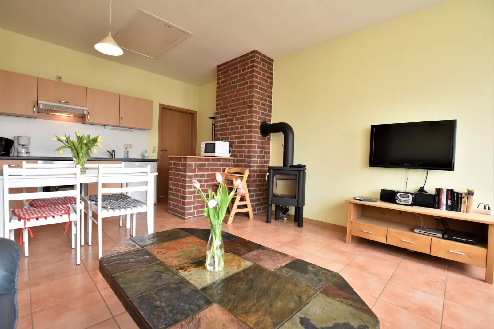 Bernsteinring Z1B-Wohnzimmer