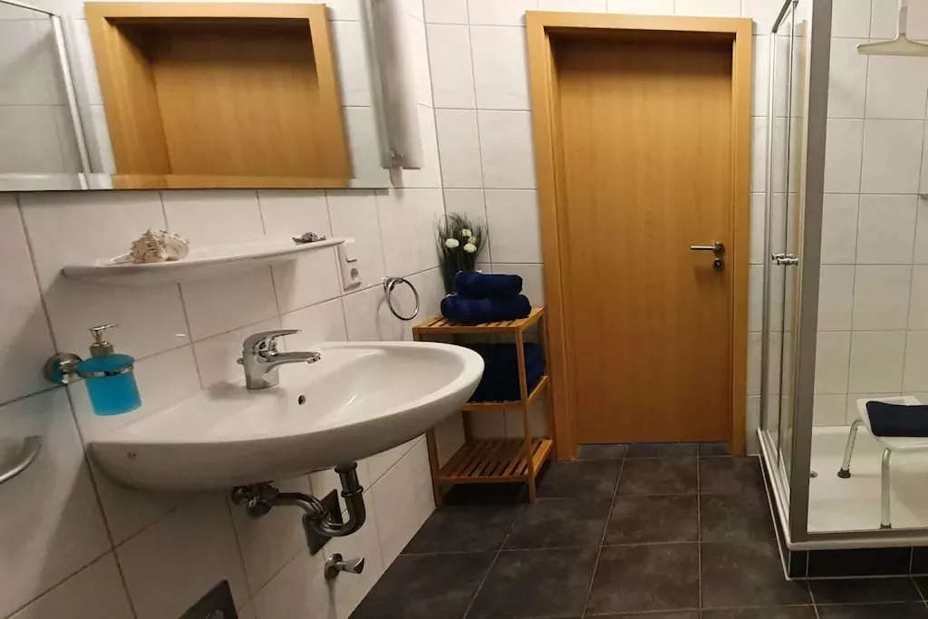 298215-Nicht getaggt