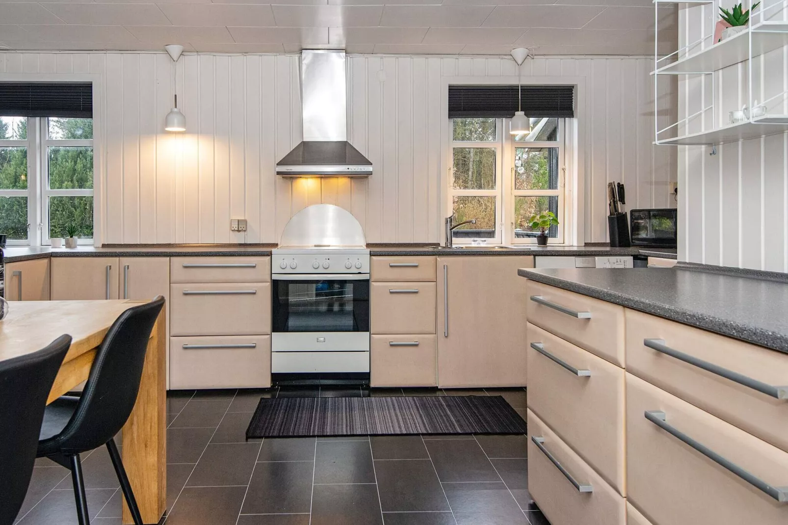 6 person holiday home in Tarm-By Traum