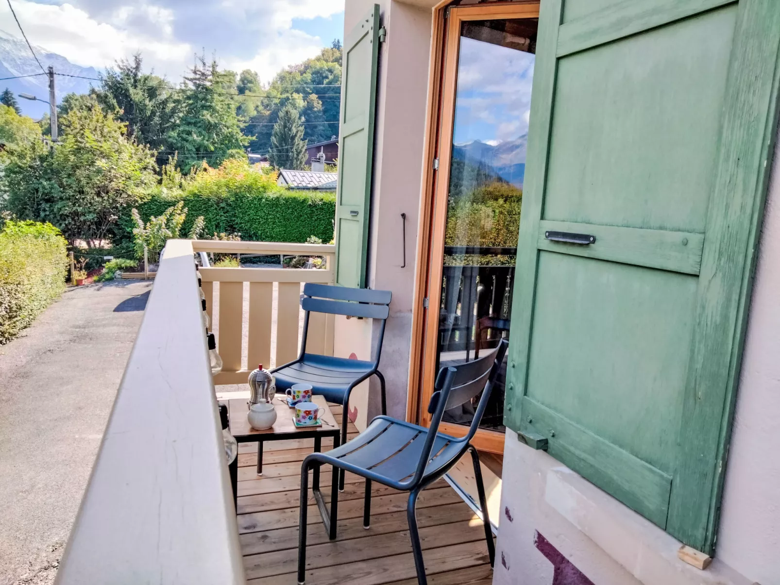 Chalet du Rosay-Outside