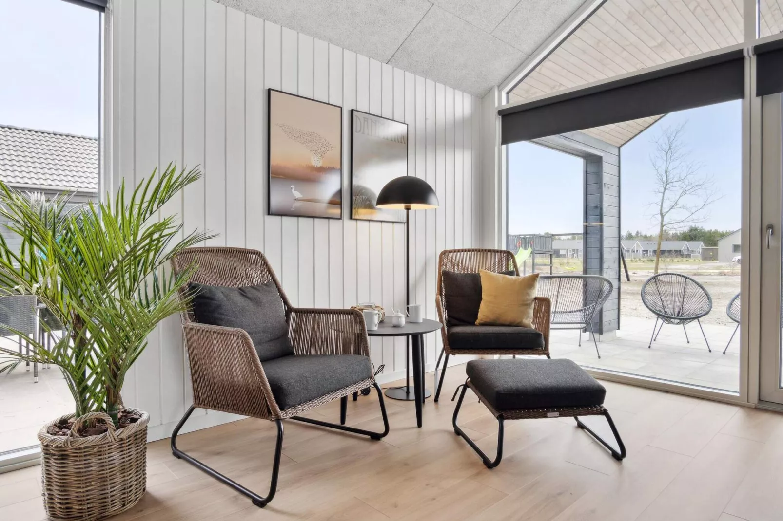 Luxury Retreat with Pool - By Traum Ferienwohnungen-Indoor