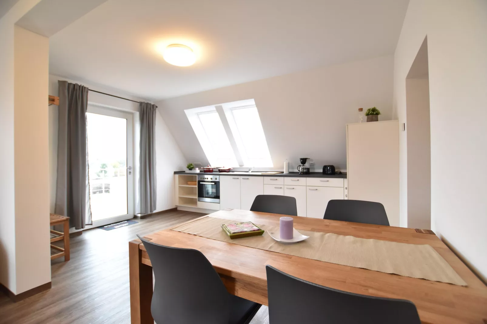 Ferienwohnung Gänseblümchen-Dining room
