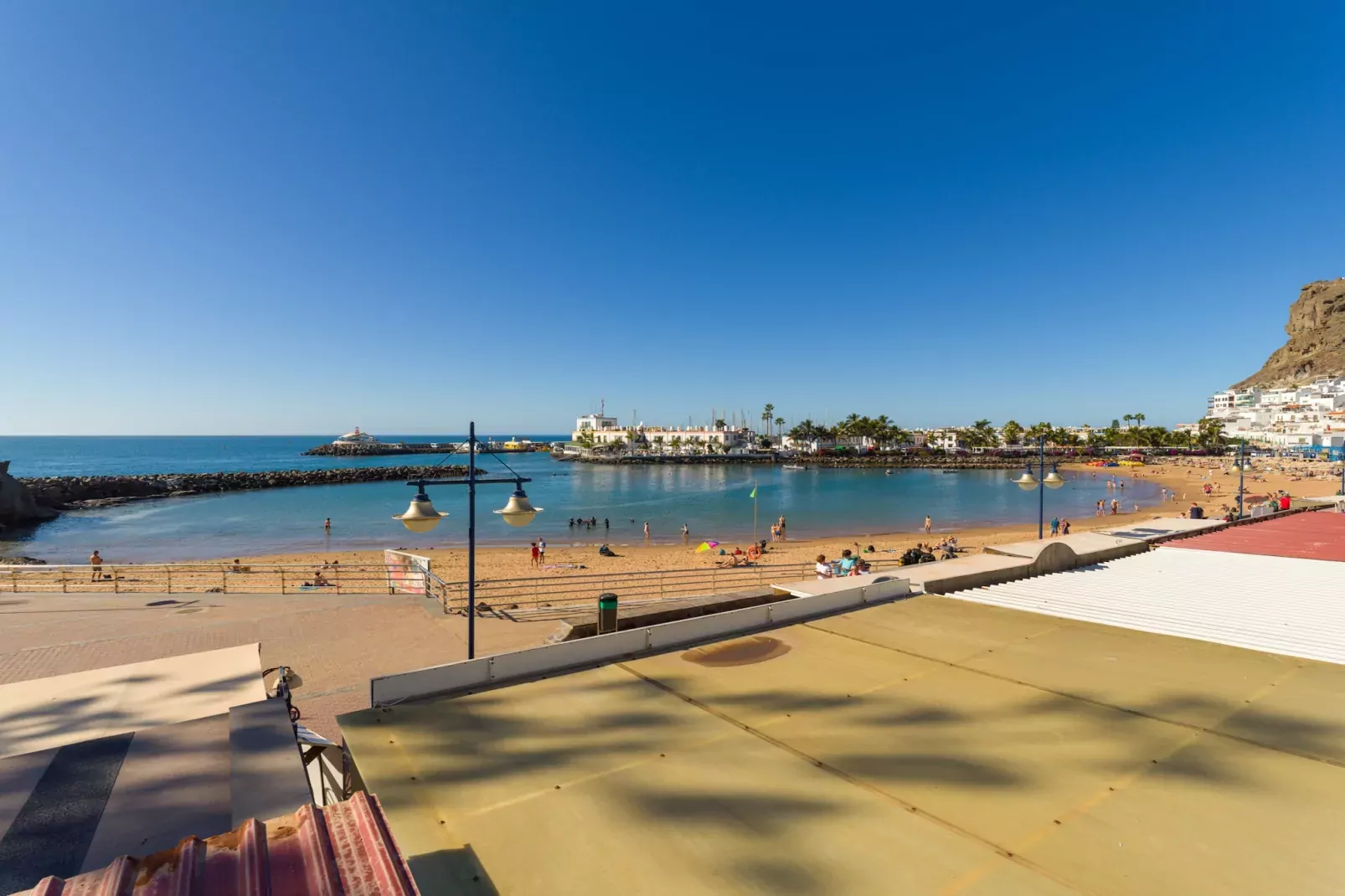 MOGAN BEACH BLUE SKY-Outdoor
