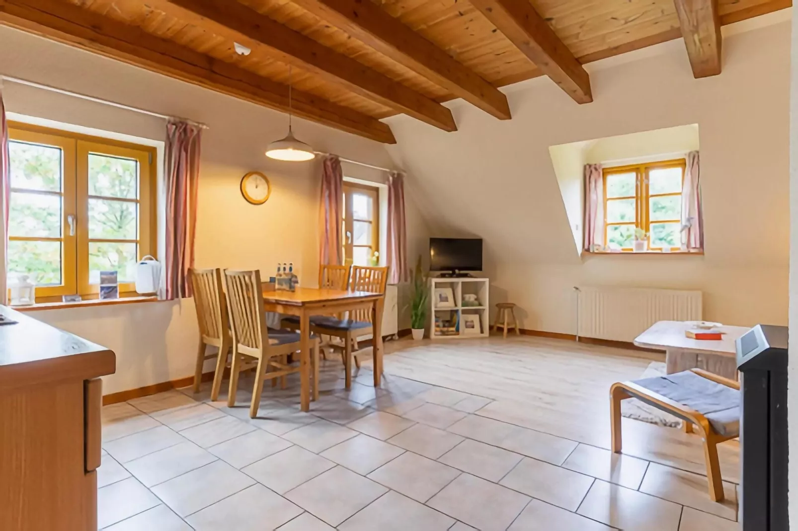 Ferienwohnung Friesennest Vollerwiek-Living room