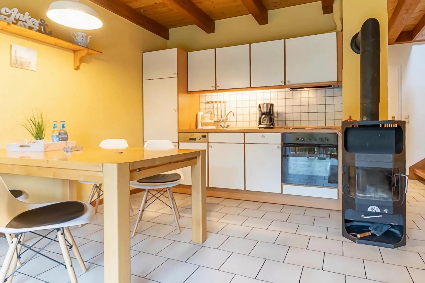 Ferienwohnung Hohe Düne Vollerwiek-Dining room