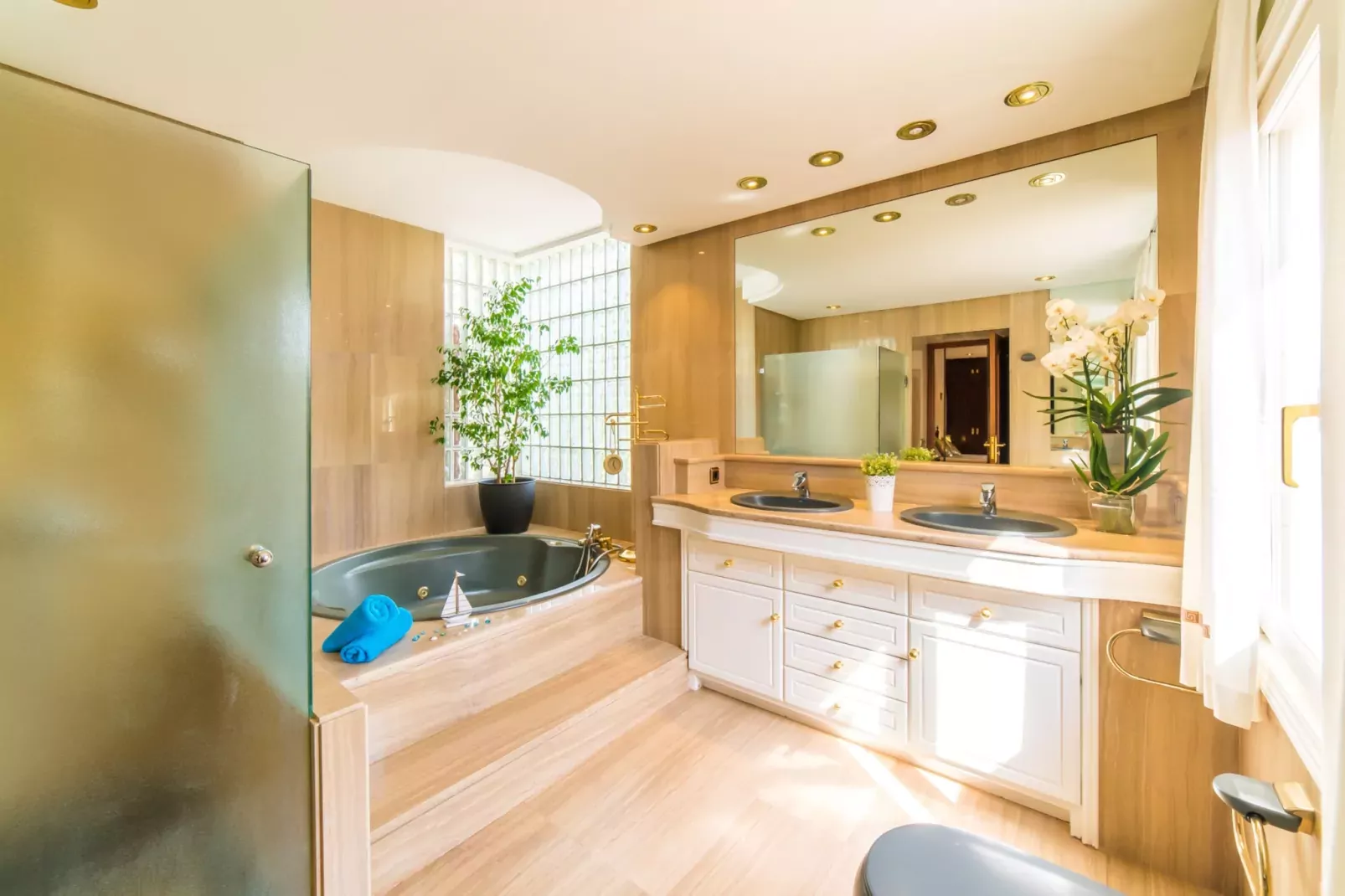 Es Bosquet-Bathroom