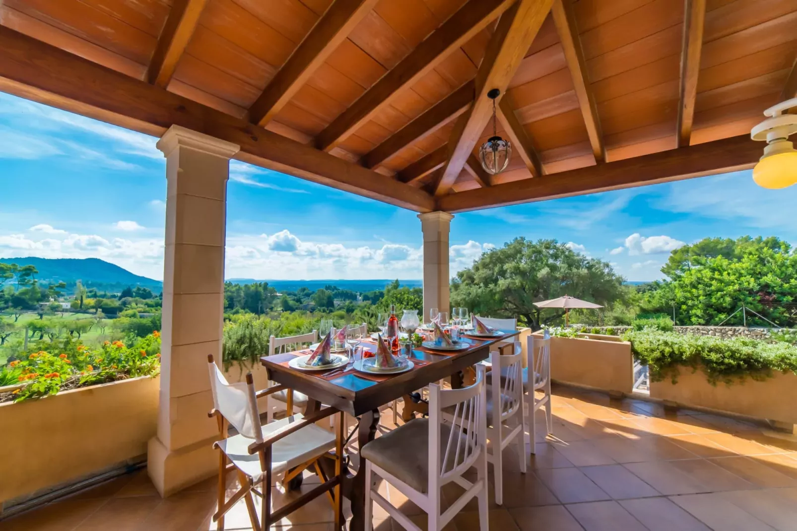 Es Bosquet-Terrace