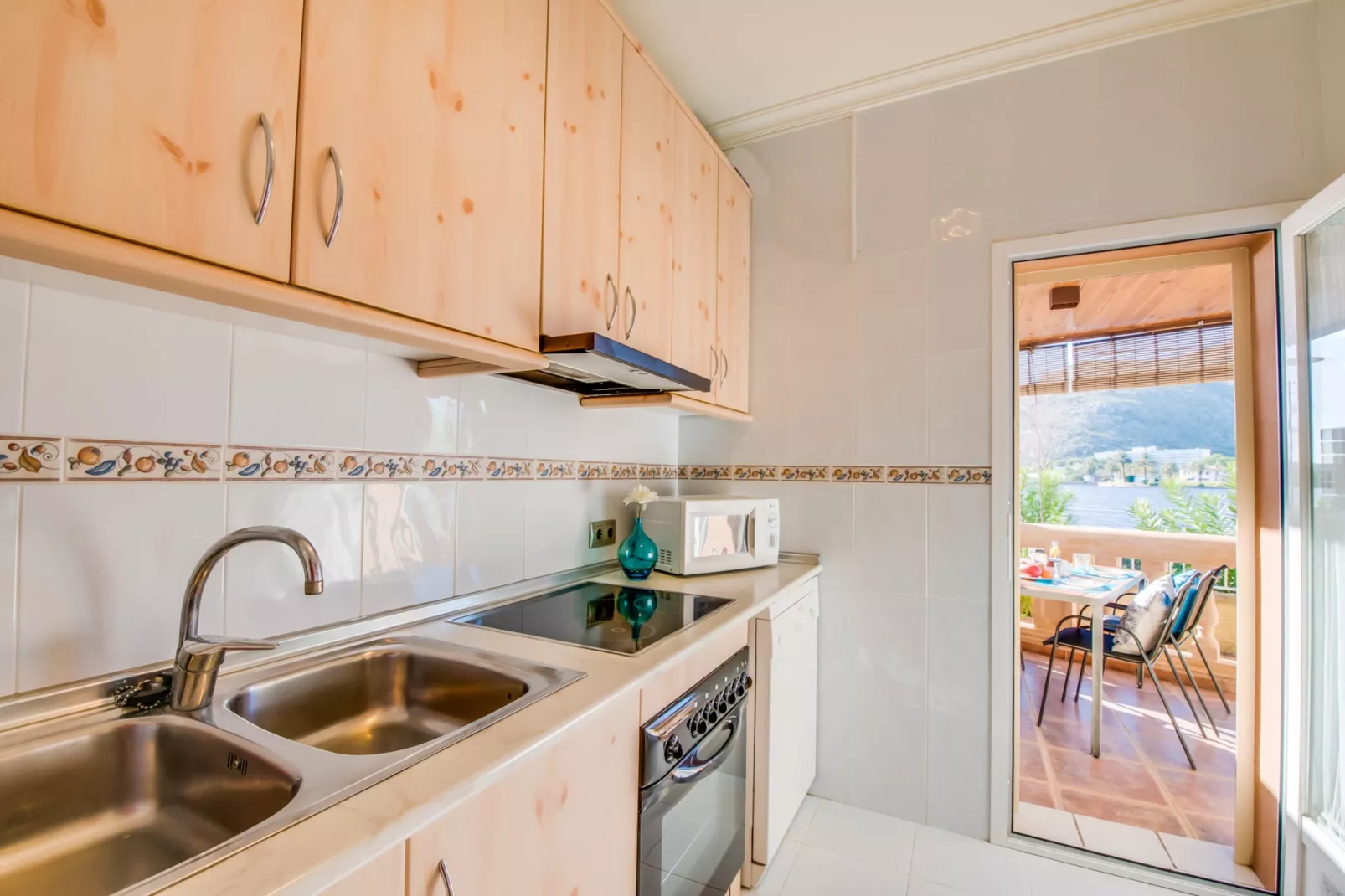 Lago Miguel-Kitchen