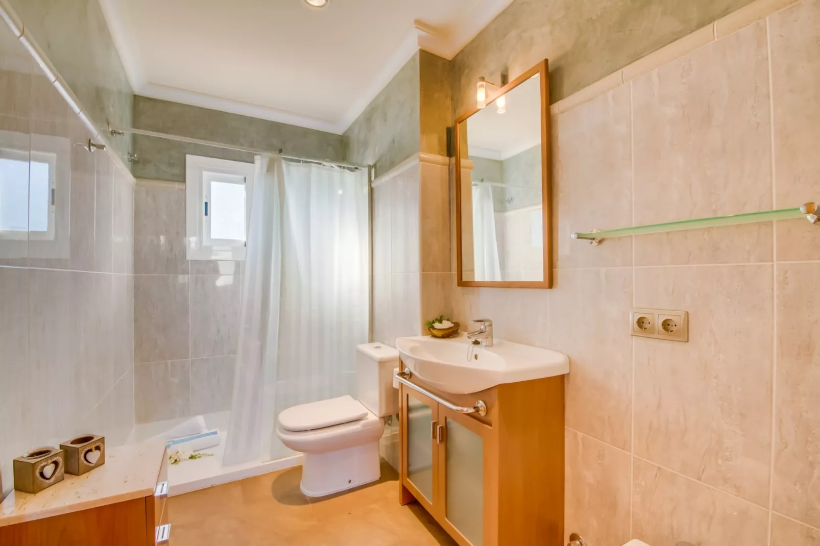 Lago Miguel-Bathroom