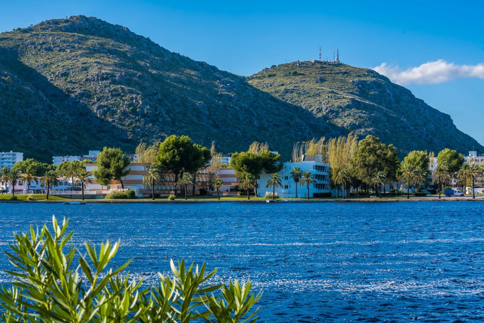Lago Miguel-Outdoor
