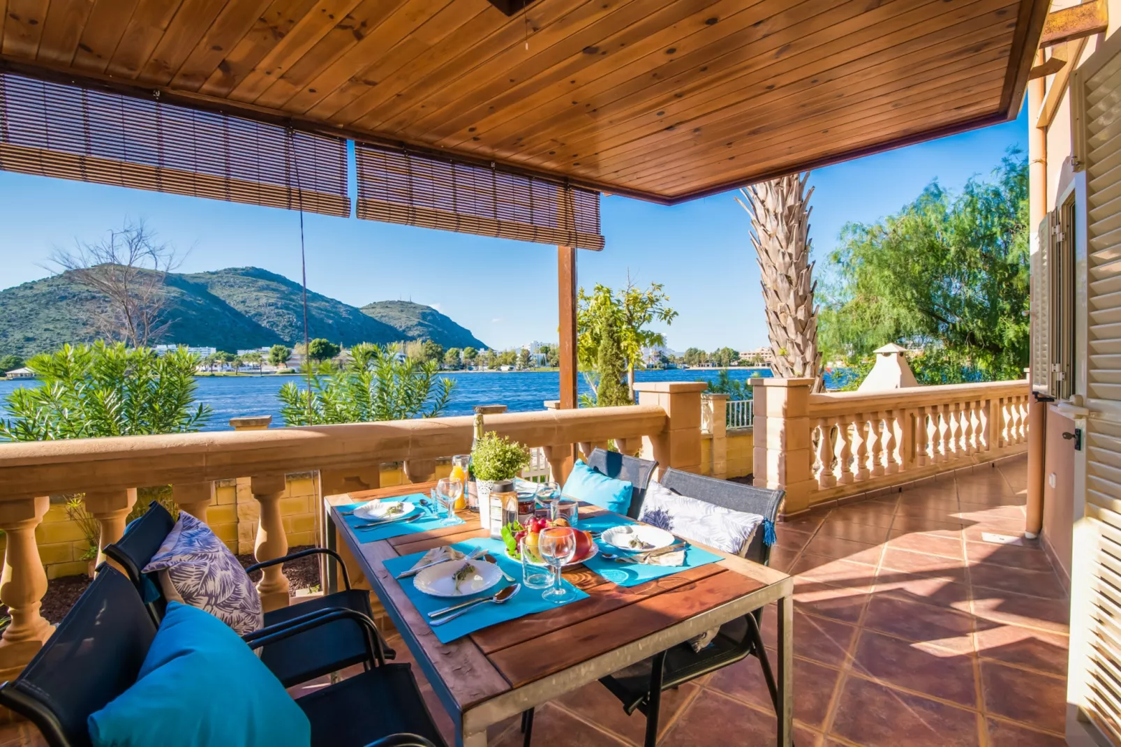 Lago Miguel-Terrace