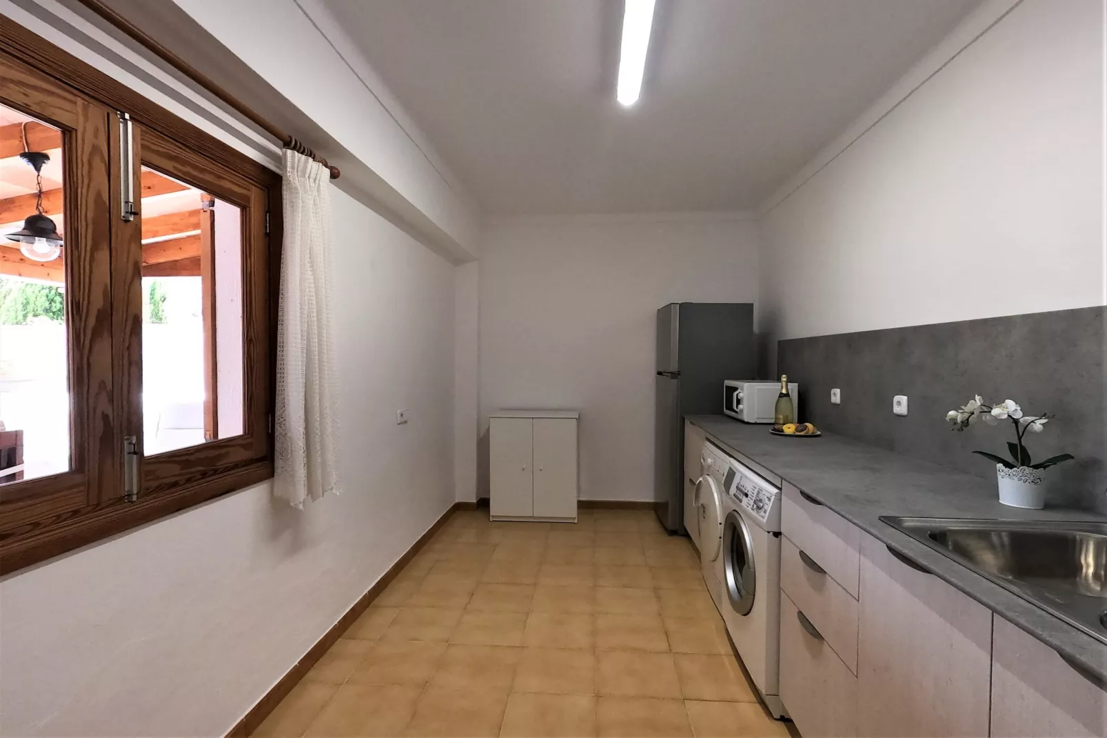 Casa Flor-Kitchen