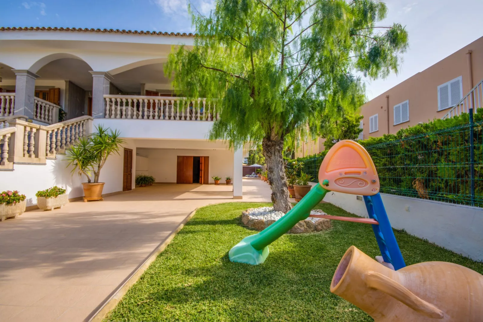 Casa Flor-Outdoor