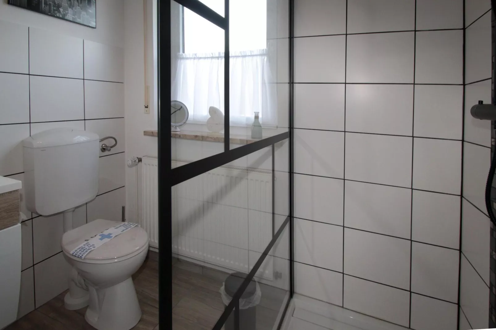 Ferienwohnung in Berumbur-Bathroom