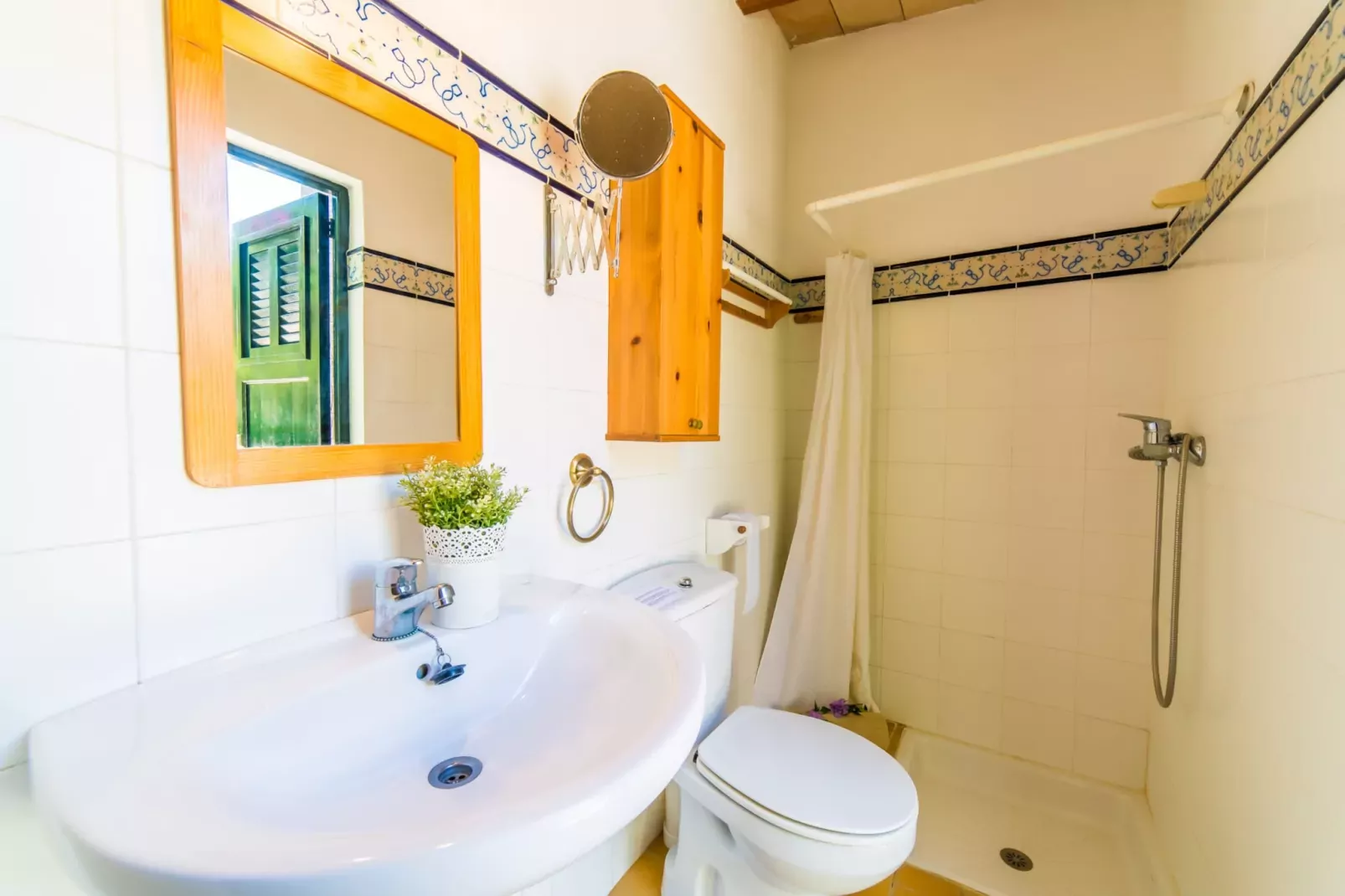 Ca Na Patufa-Salle de bain
