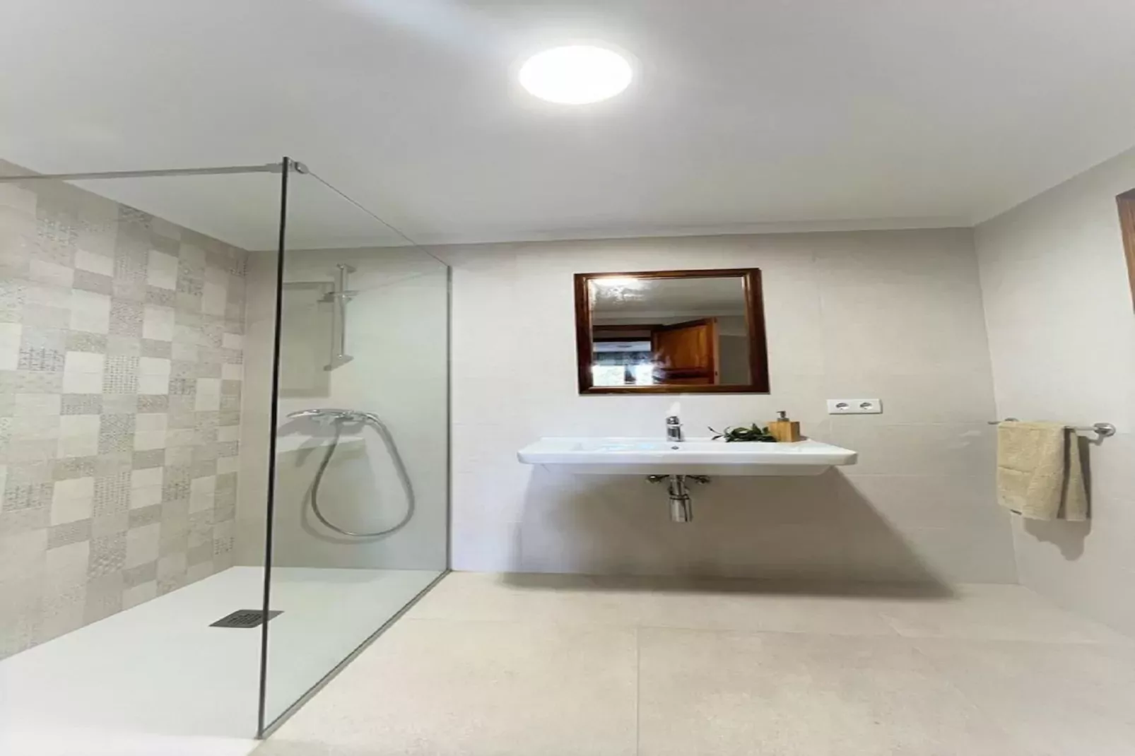 Ca Na Patufa-Salle de bain