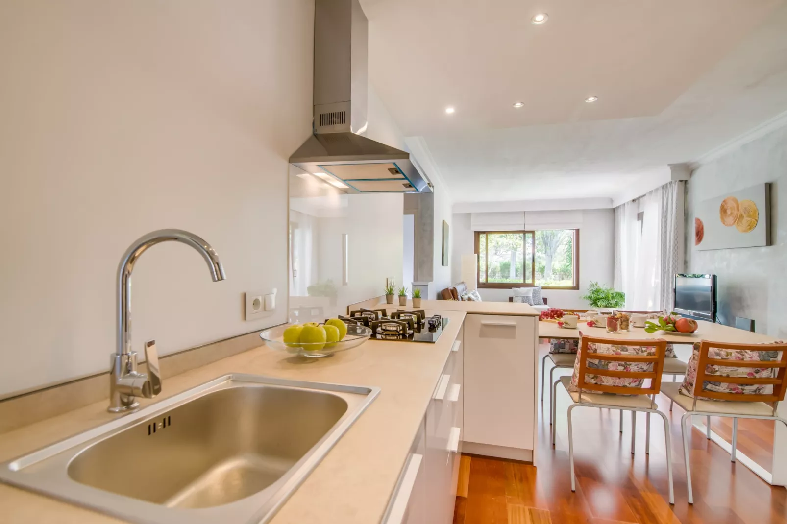 Playasol-Kitchen