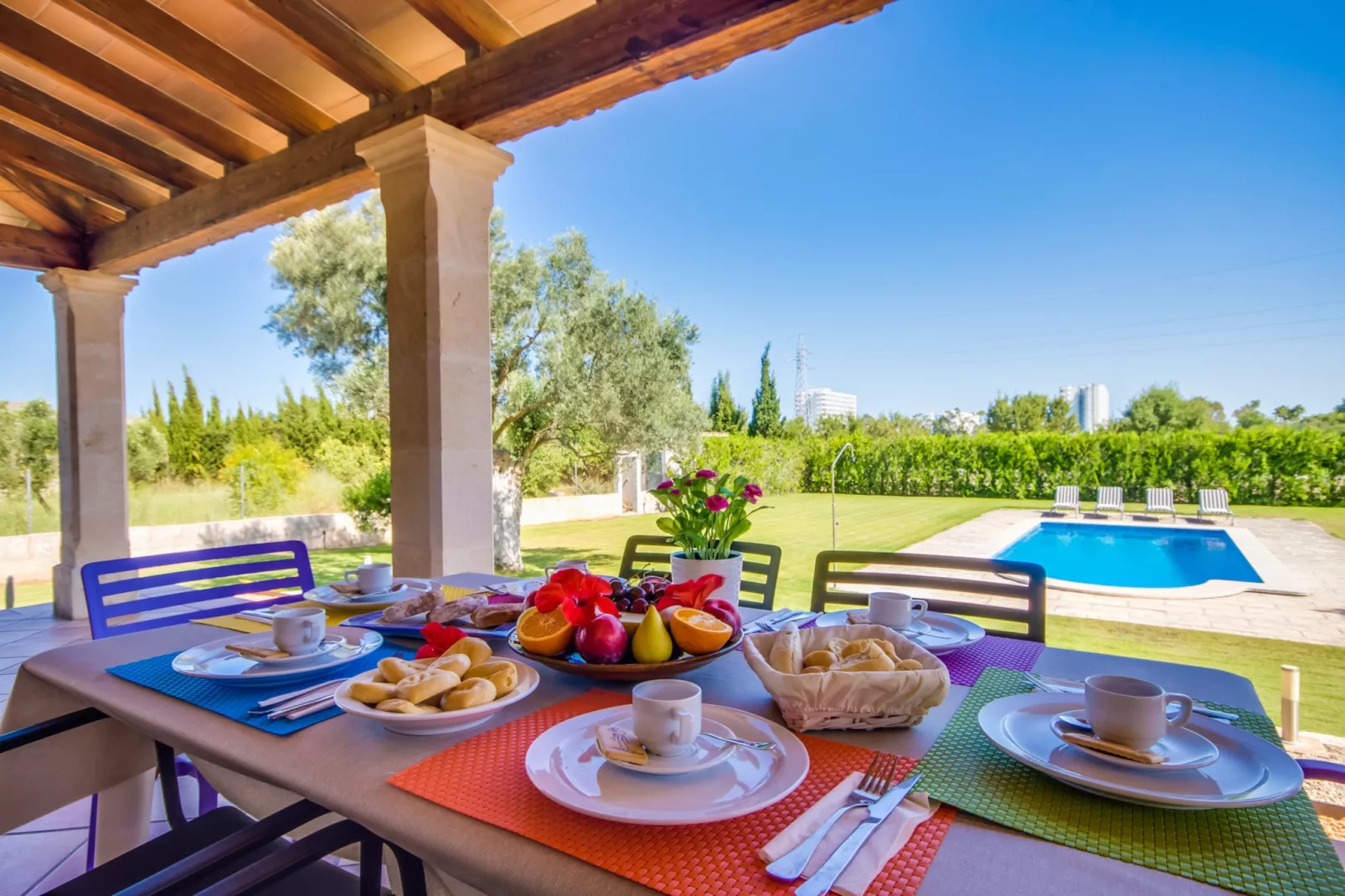 Ses Poves-Terrasse