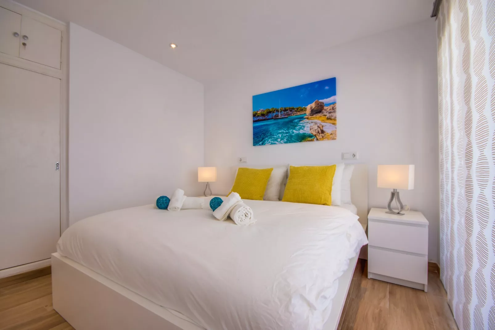 Primavera-Bedroom