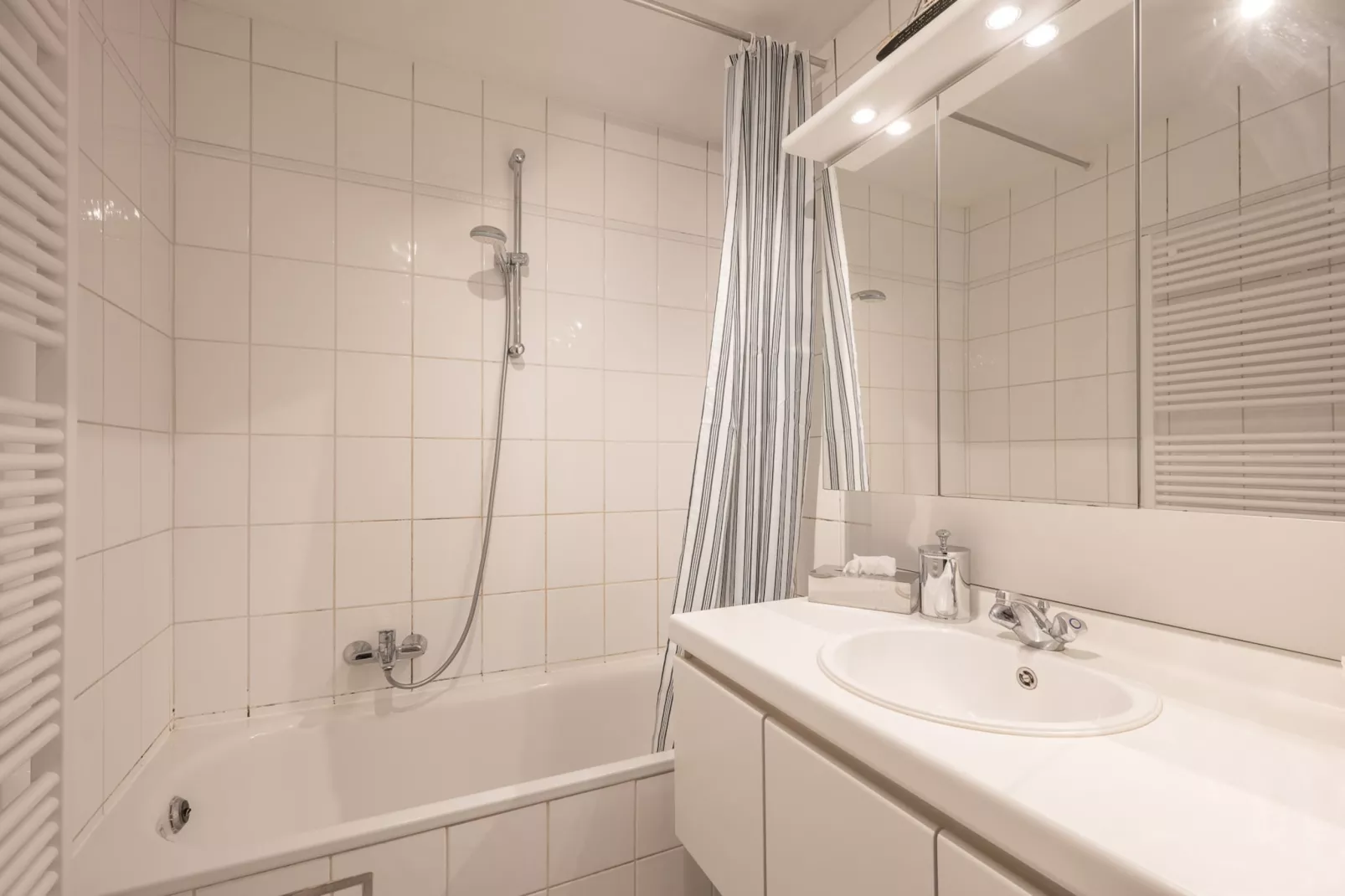 Residence Digue-22-Bathroom