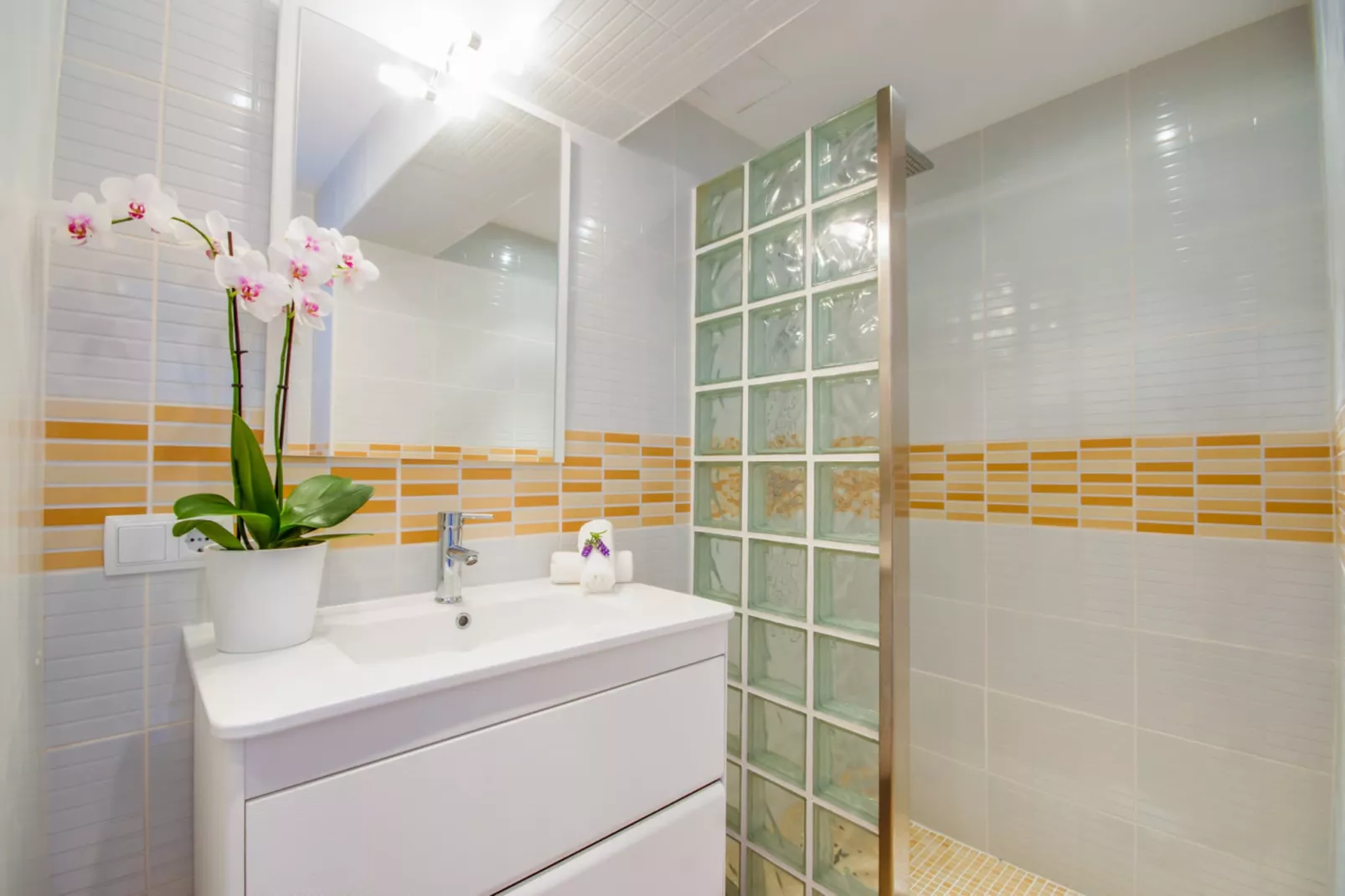 Primavera-Bathroom