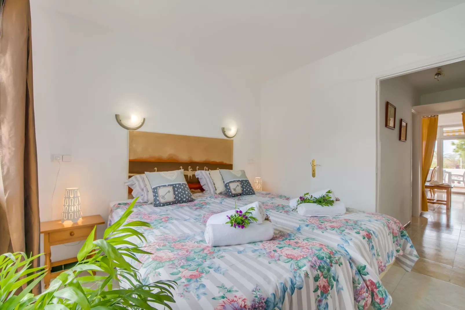 Silver-Bedroom