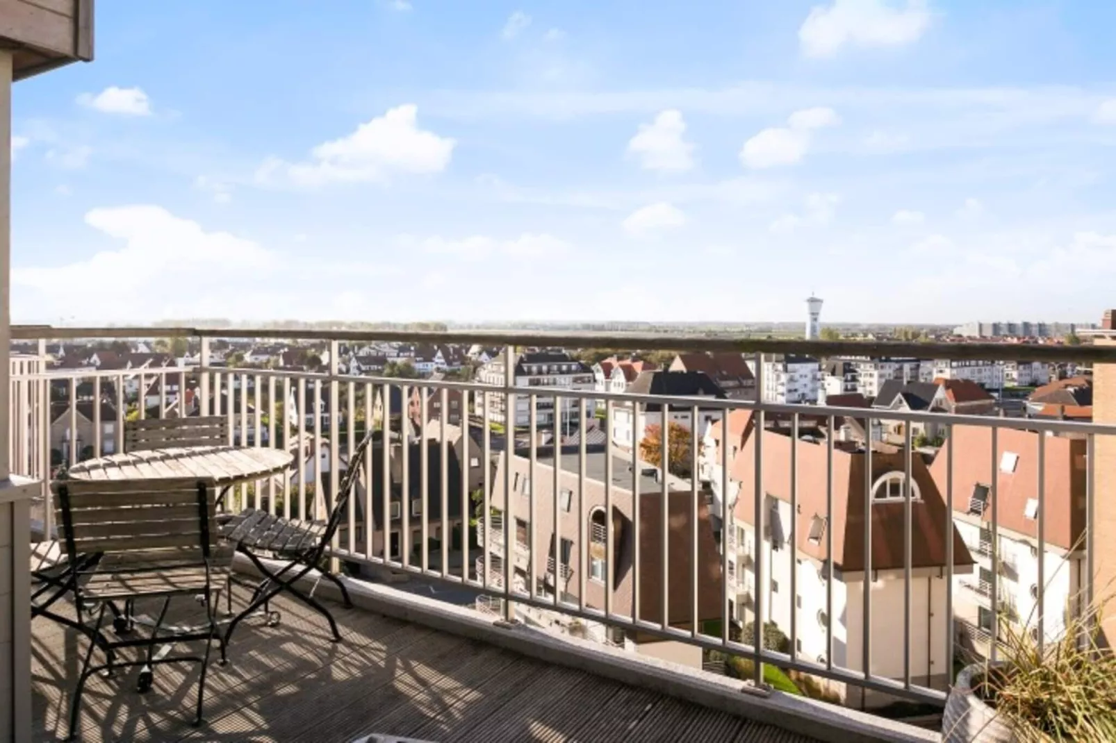 Residence Beauvallon-72-Terrace balcony