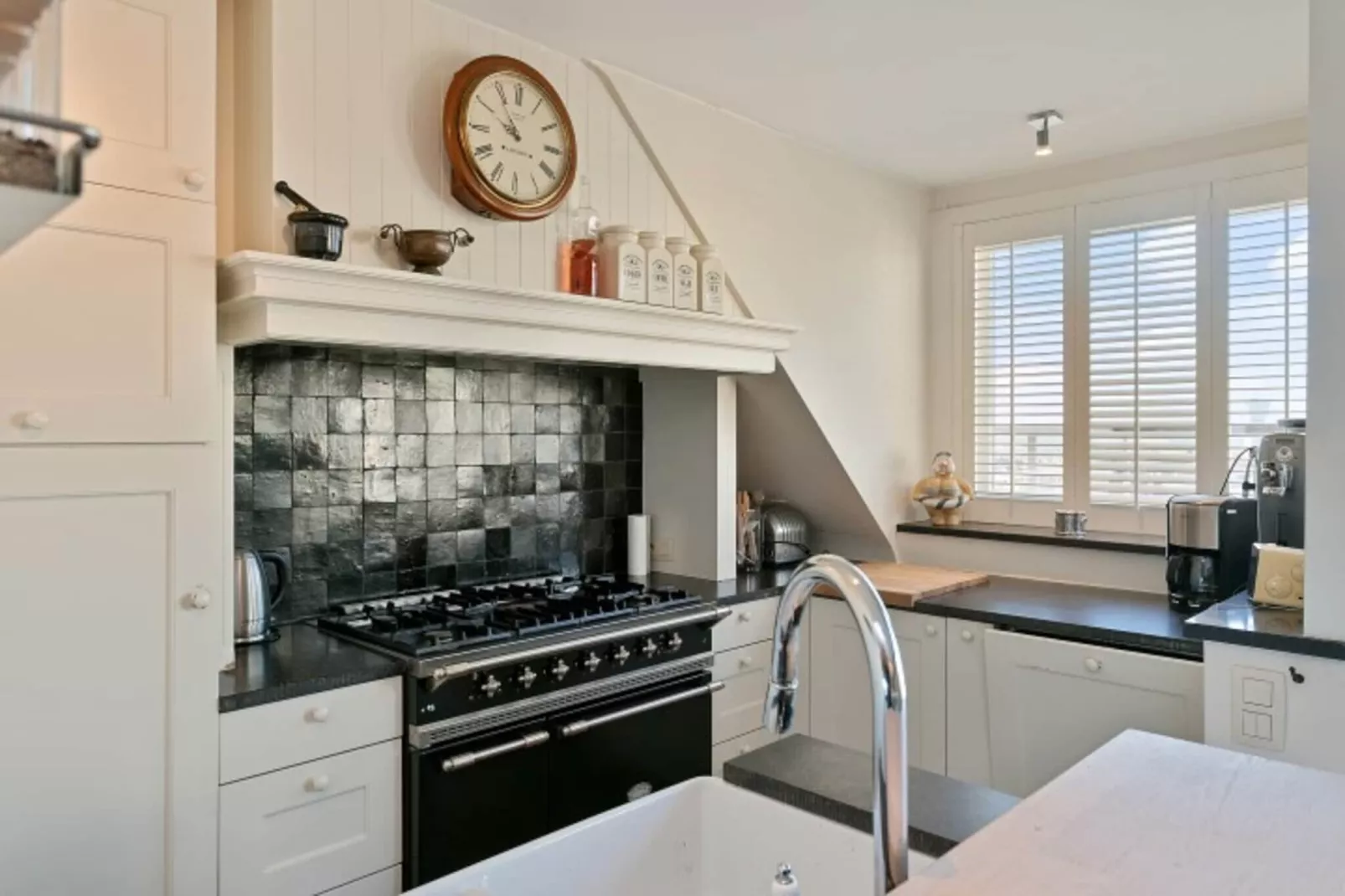 Residence Beauvallon-72-Kitchen
