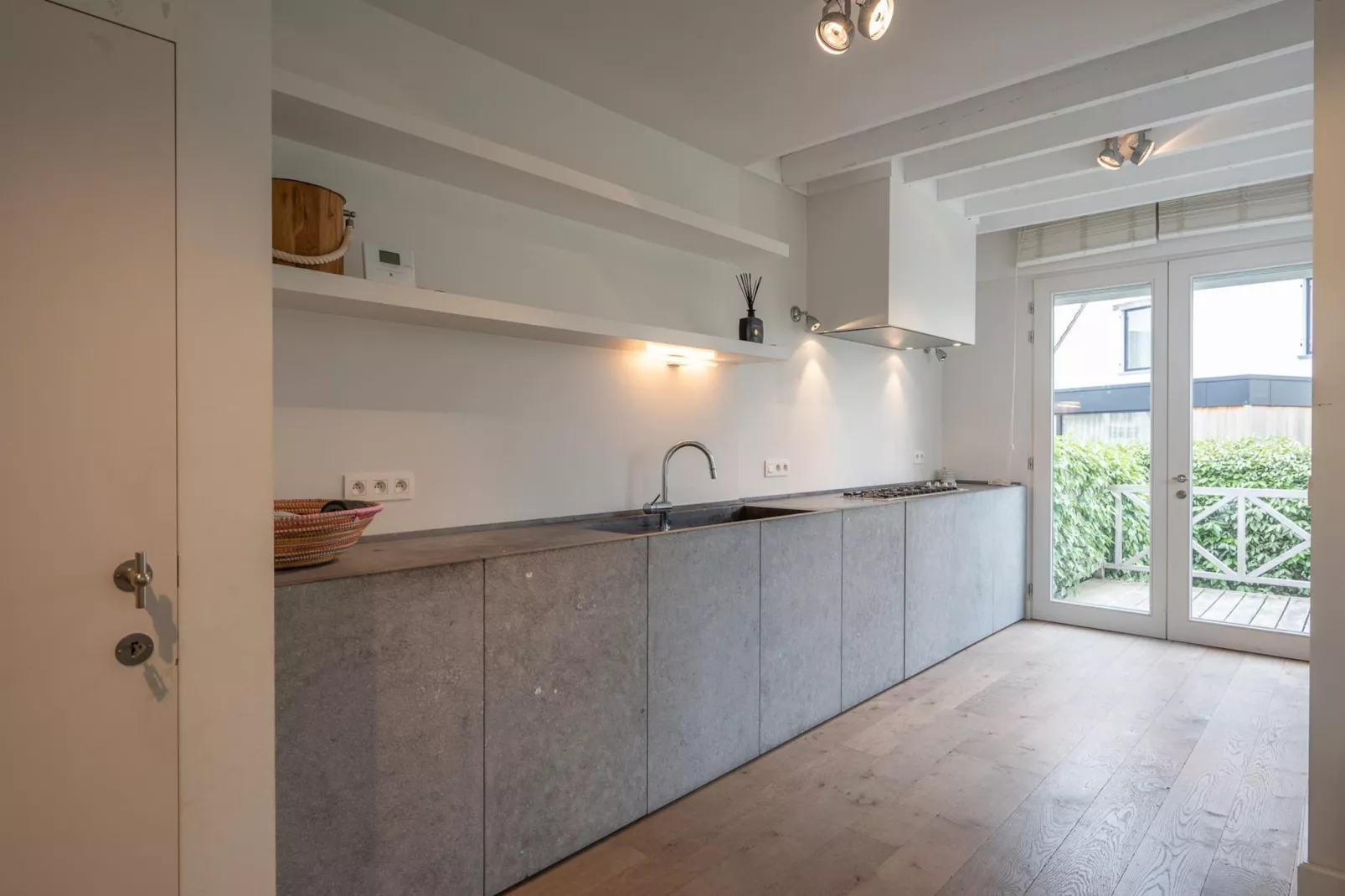 Residence Zeerobbenlaan 12-0-Kitchen