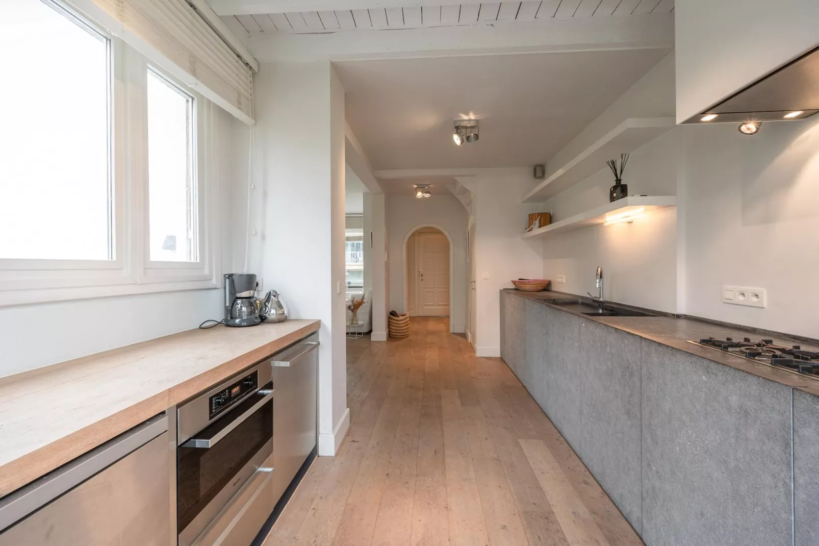 Residence Zeerobbenlaan 12-0-Kitchen