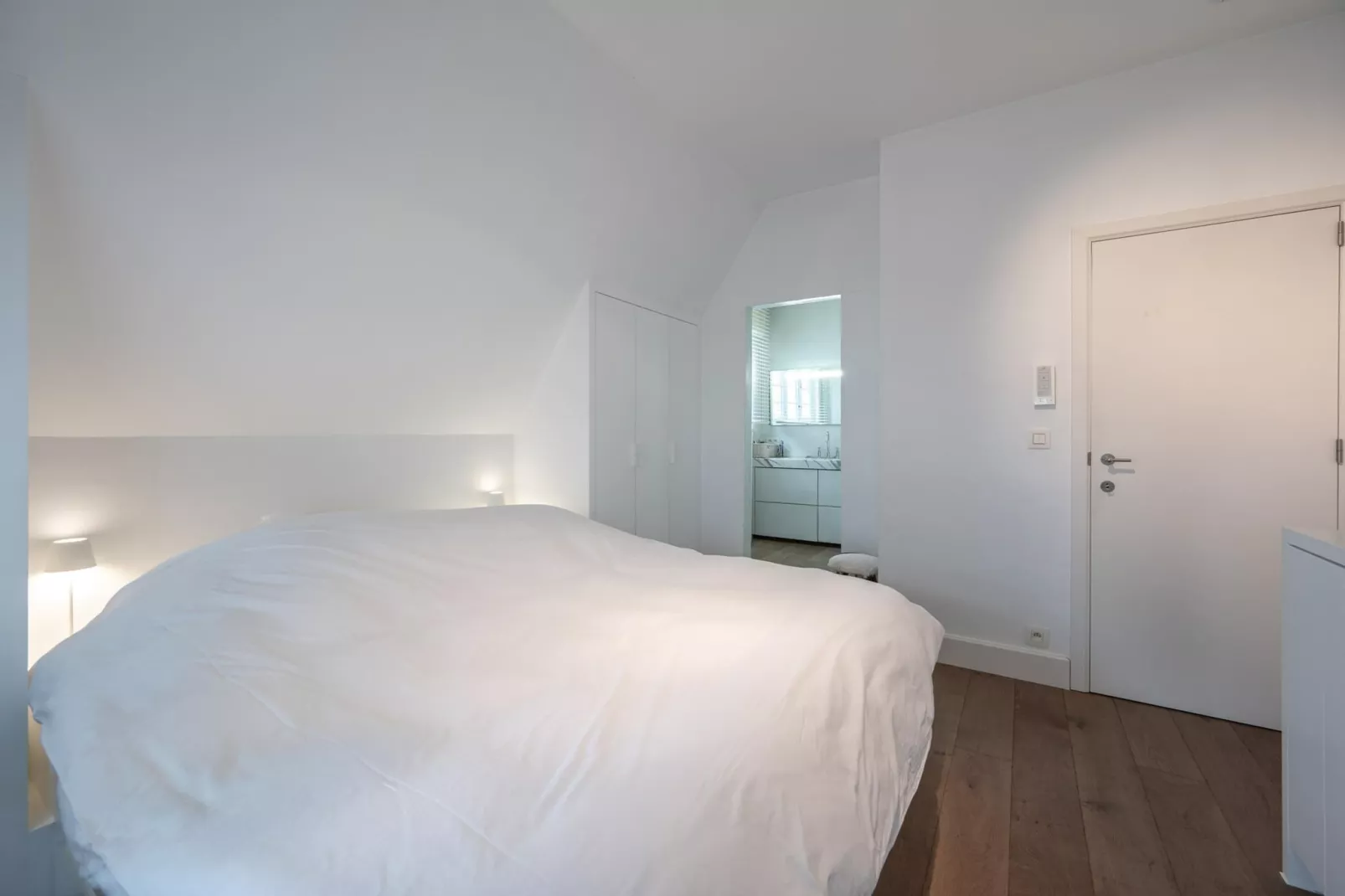 Residence Zeerobbenlaan 12-0-Bedroom