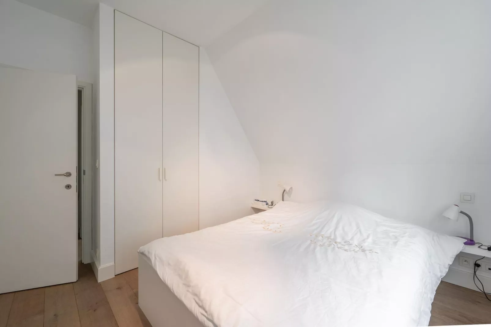 Residence Zeerobbenlaan 12-0-Bedroom