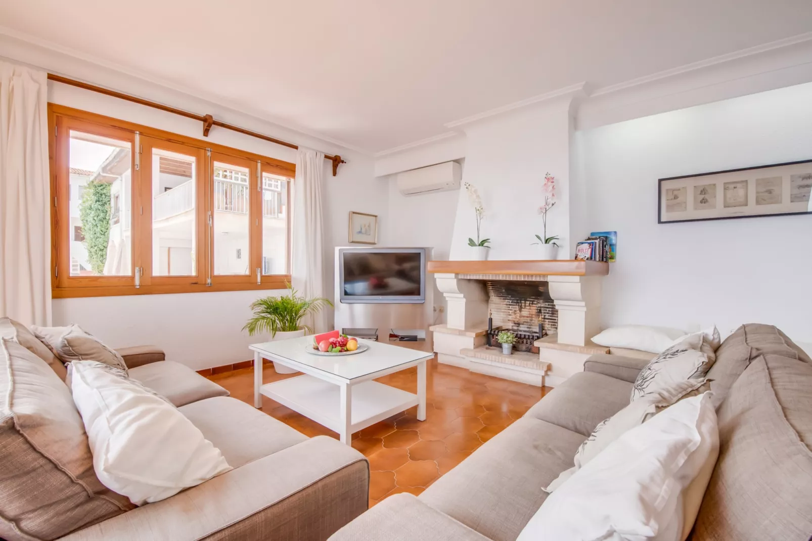 Villa Can Torrens-Living room
