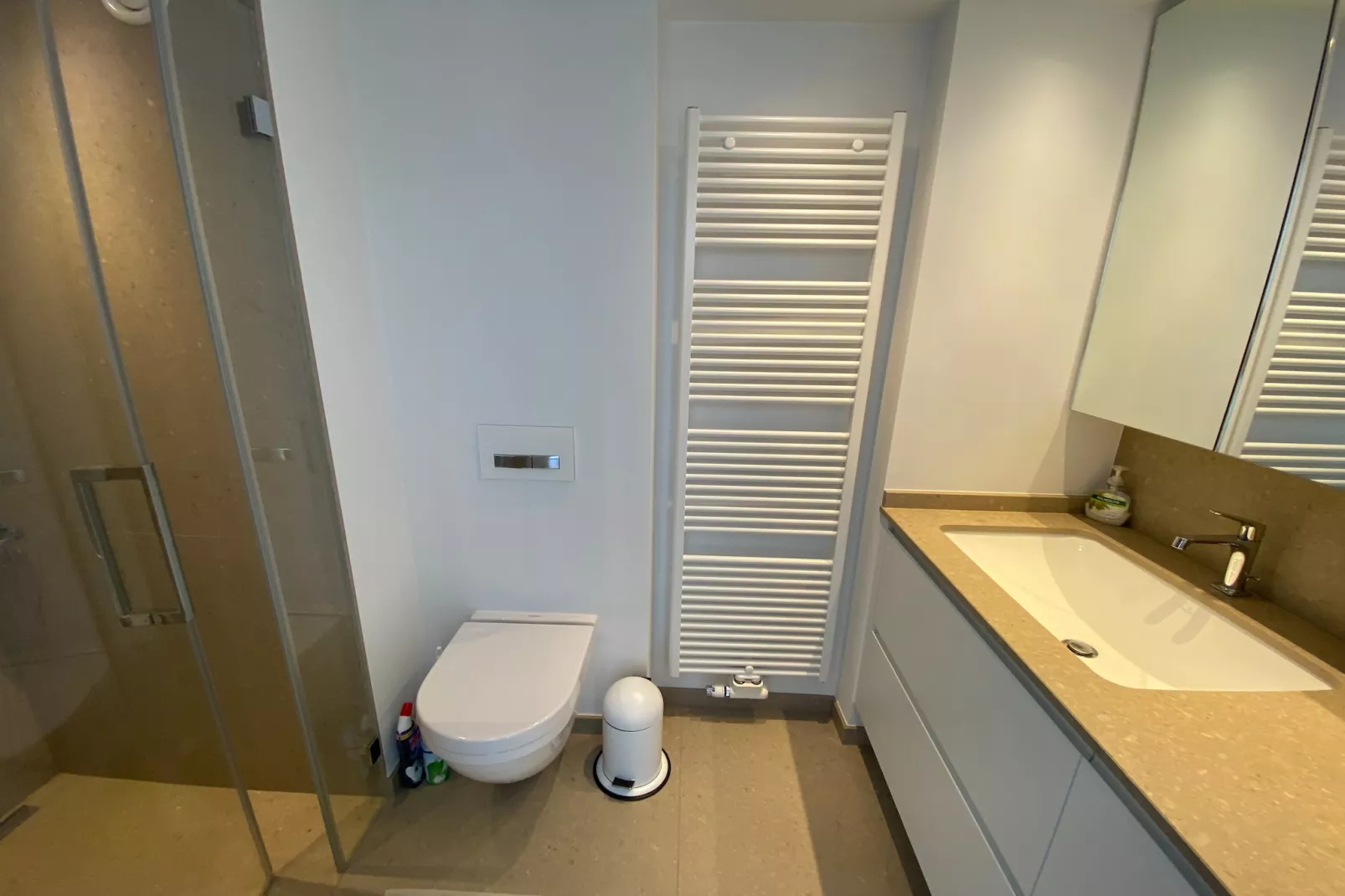 Residence CANADASQUARE-22-Bathroom